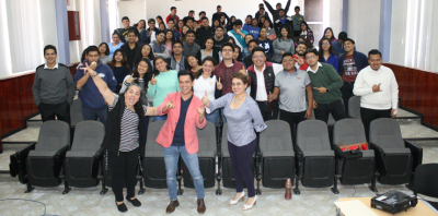 Plática: "Creíste que sería fácil... WAKE UP, emprendedor".